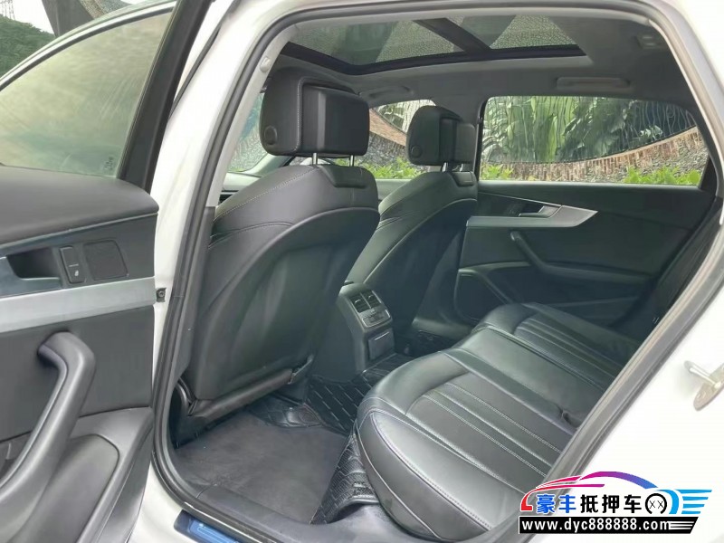 20年奥迪A4L轿车抵押车出售