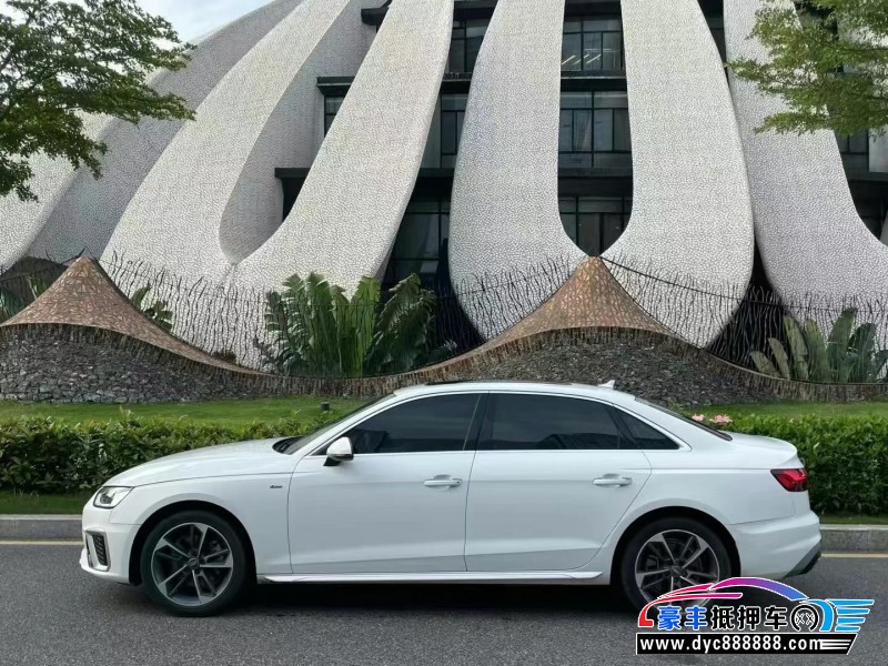 20年奥迪A4L轿车抵押车出售