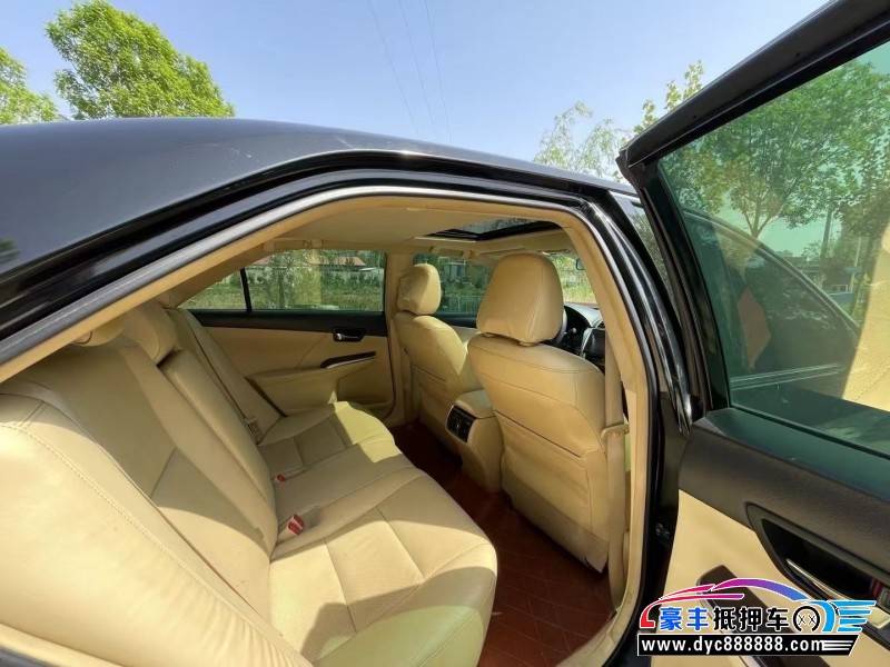 15年丰田凯美瑞轿车抵押车出售