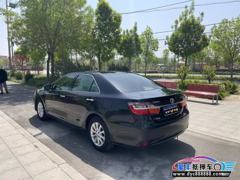 15年丰田凯美瑞轿车抵押车出售