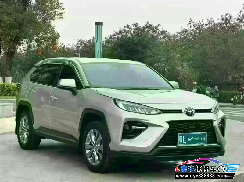 22年丰田威兰达轿车抵押车出售