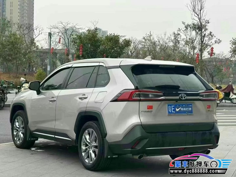 22年丰田威兰达轿车抵押车出售