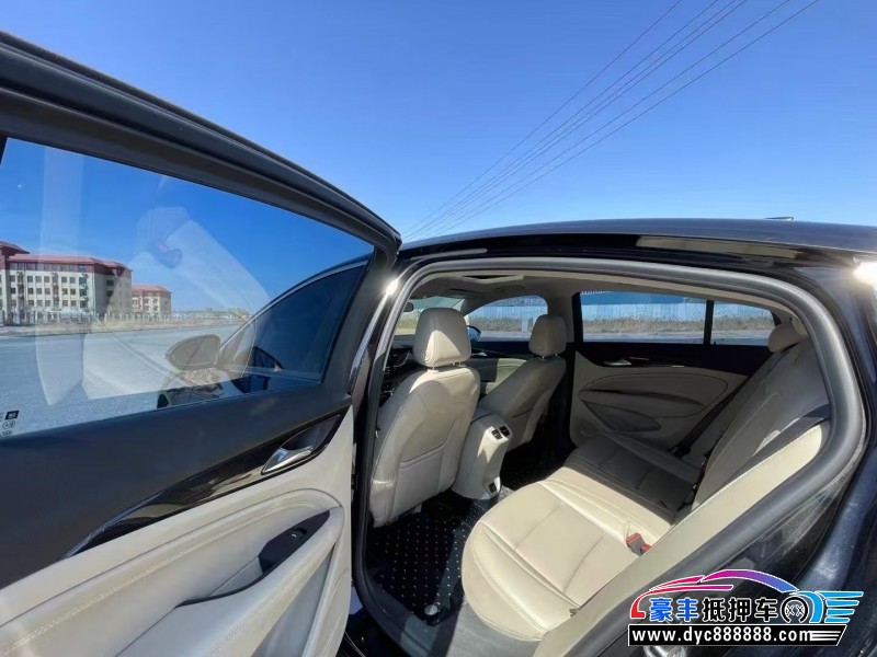 21年别克君威轿车抵押车出售