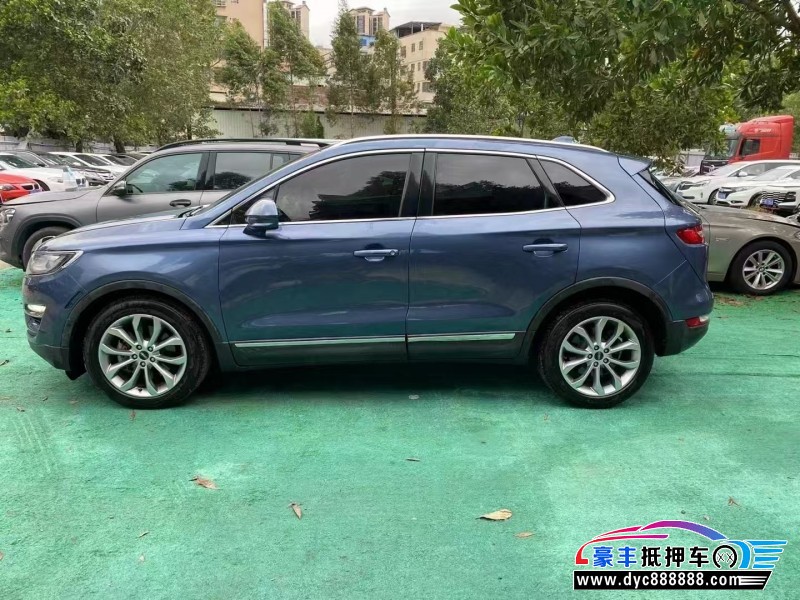 18年林肯MKC轿车抵押车出售