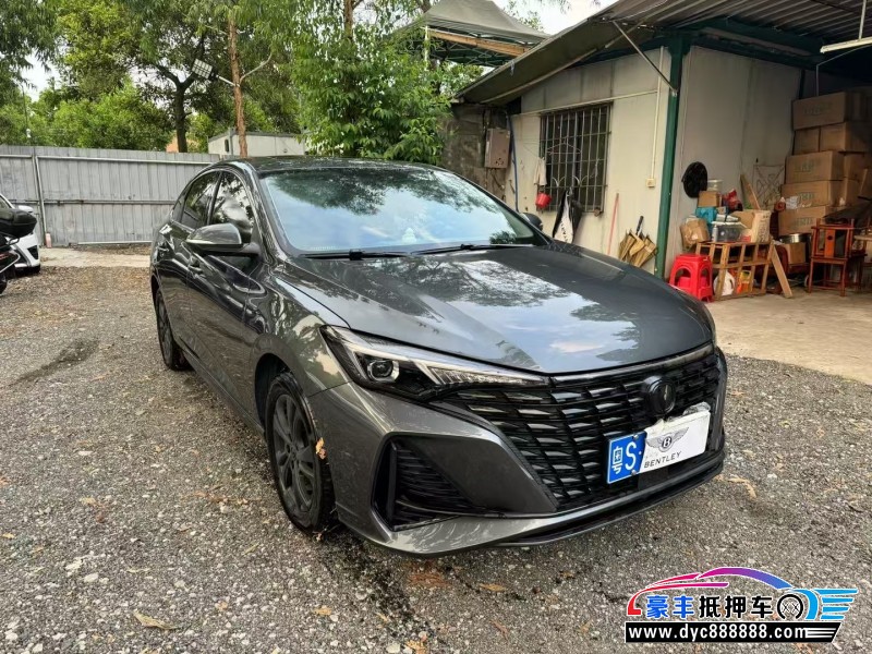 23年长安逸动轿车抵押车出售