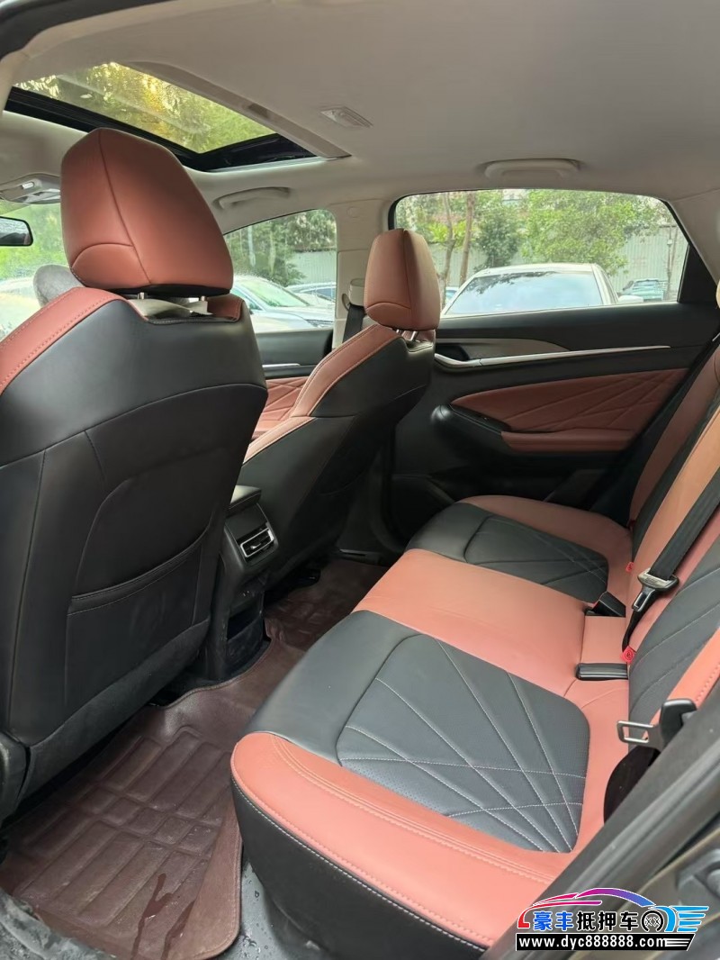 23年长安逸动轿车抵押车出售