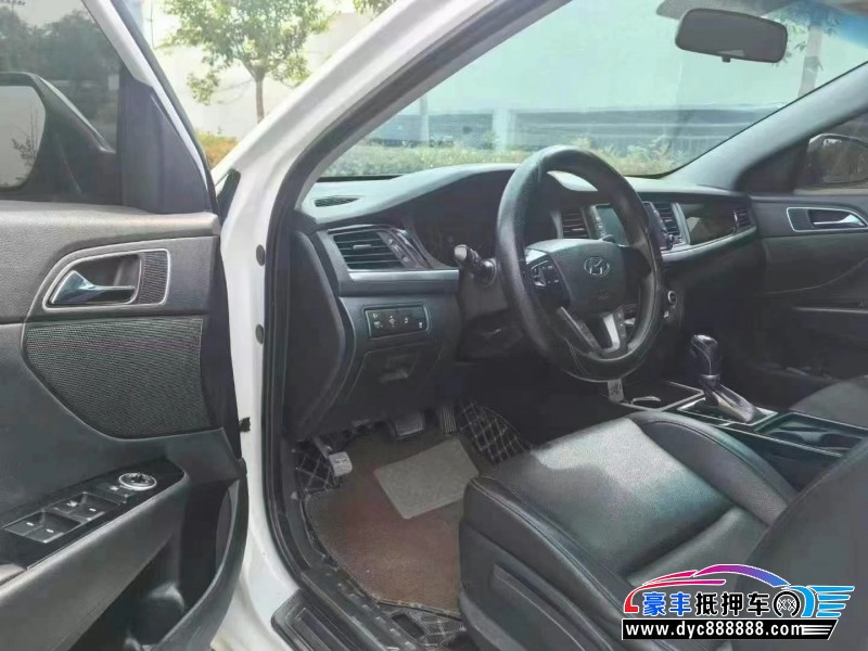 17年现代名图轿车抵押车出售