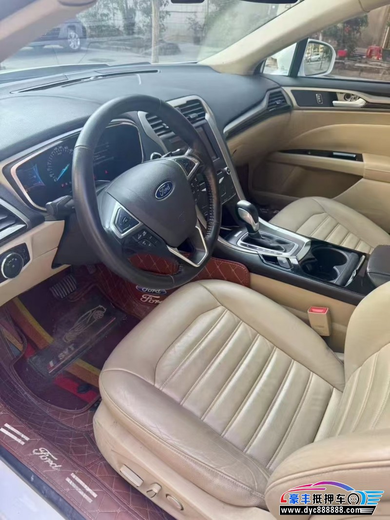 15年福特蒙迪欧轿车抵押车出售