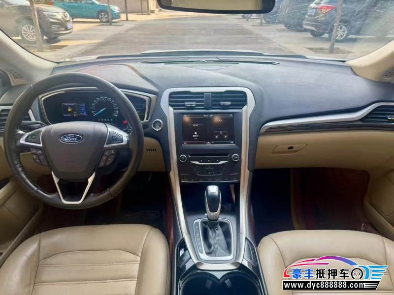 15年福特蒙迪欧轿车抵押车出售