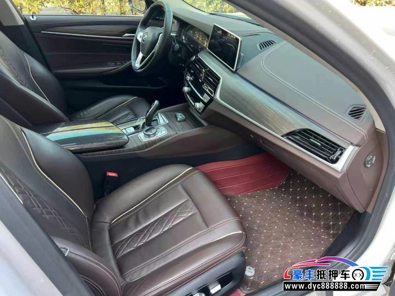 20年宝马5系轿车抵押车出售