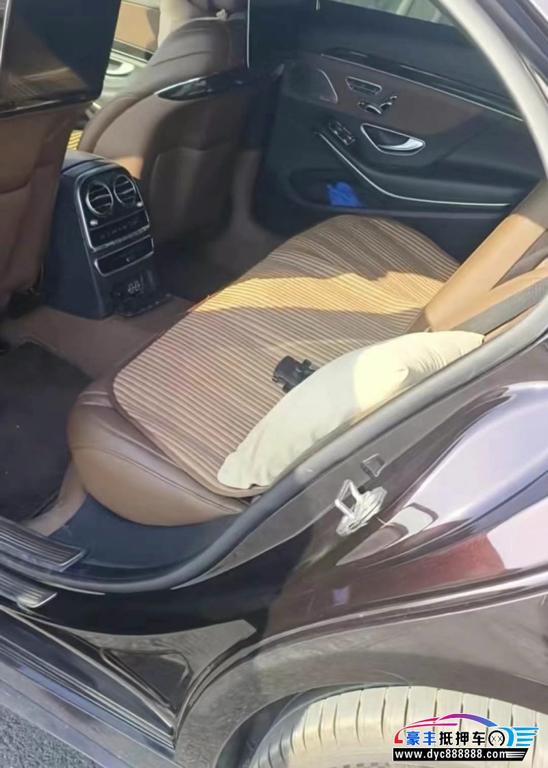 19年奔驰S轿车抵押车出售