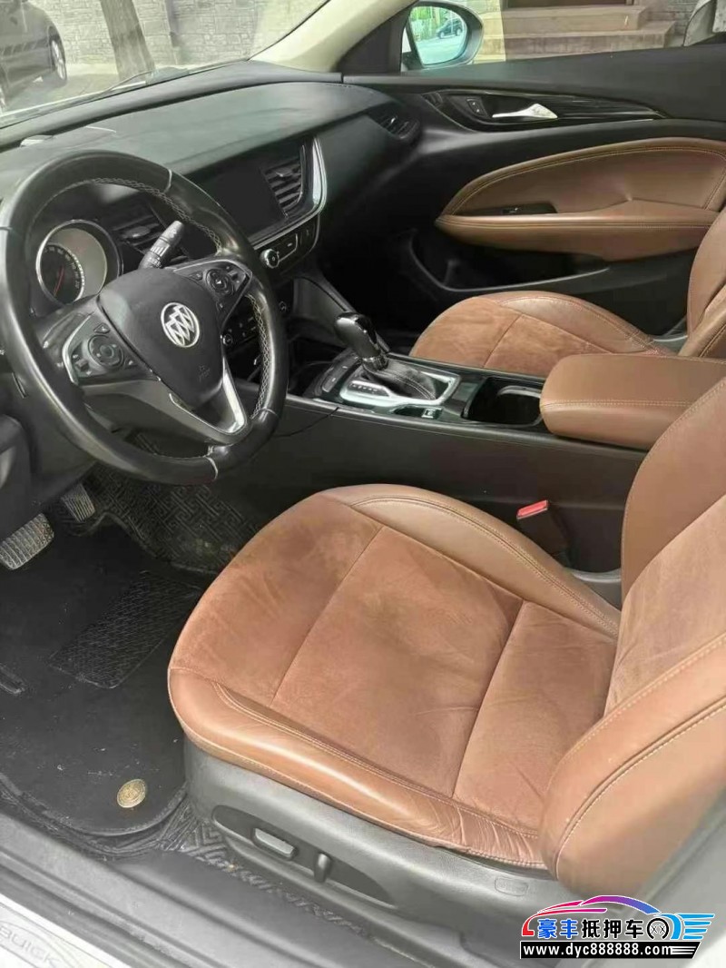 19年别克君威轿车抵押车出售