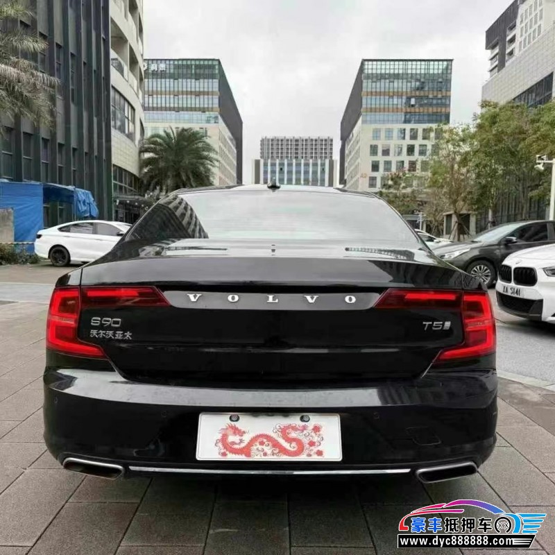 18年沃尔沃S90轿车抵押车出售