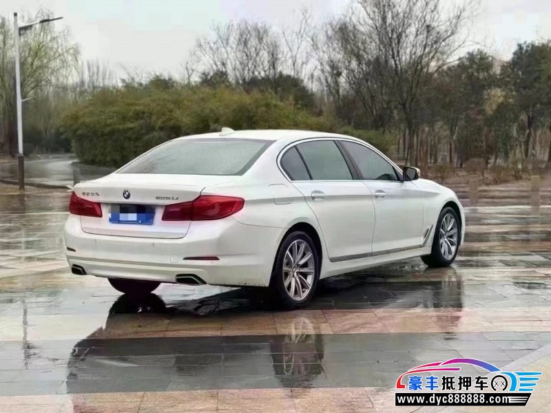 17年宝马5系轿车抵押车出售