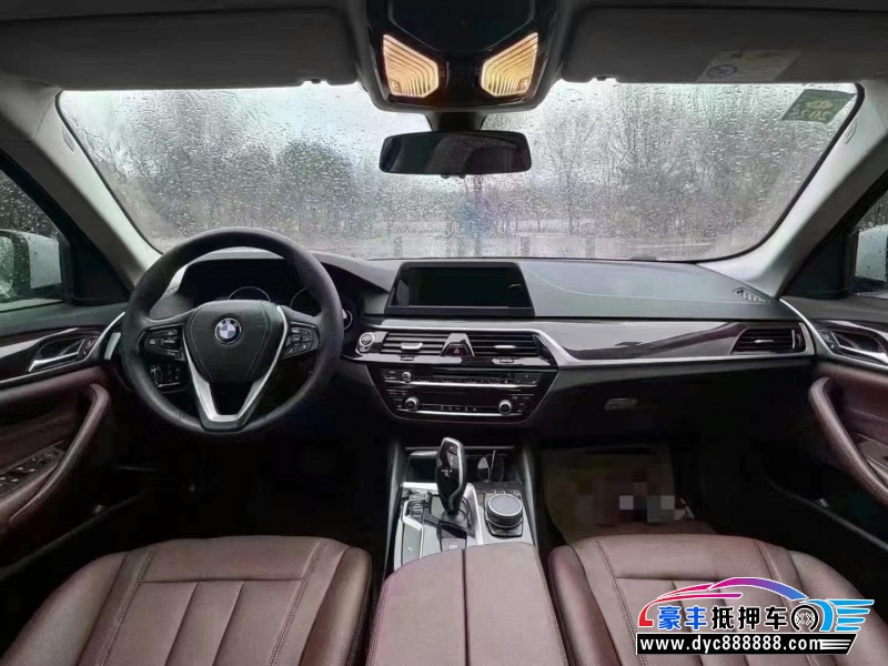 17年宝马5系轿车抵押车出售