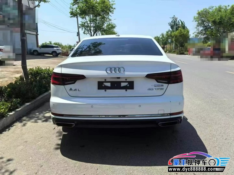 19年奥迪A4轿车抵押车出售