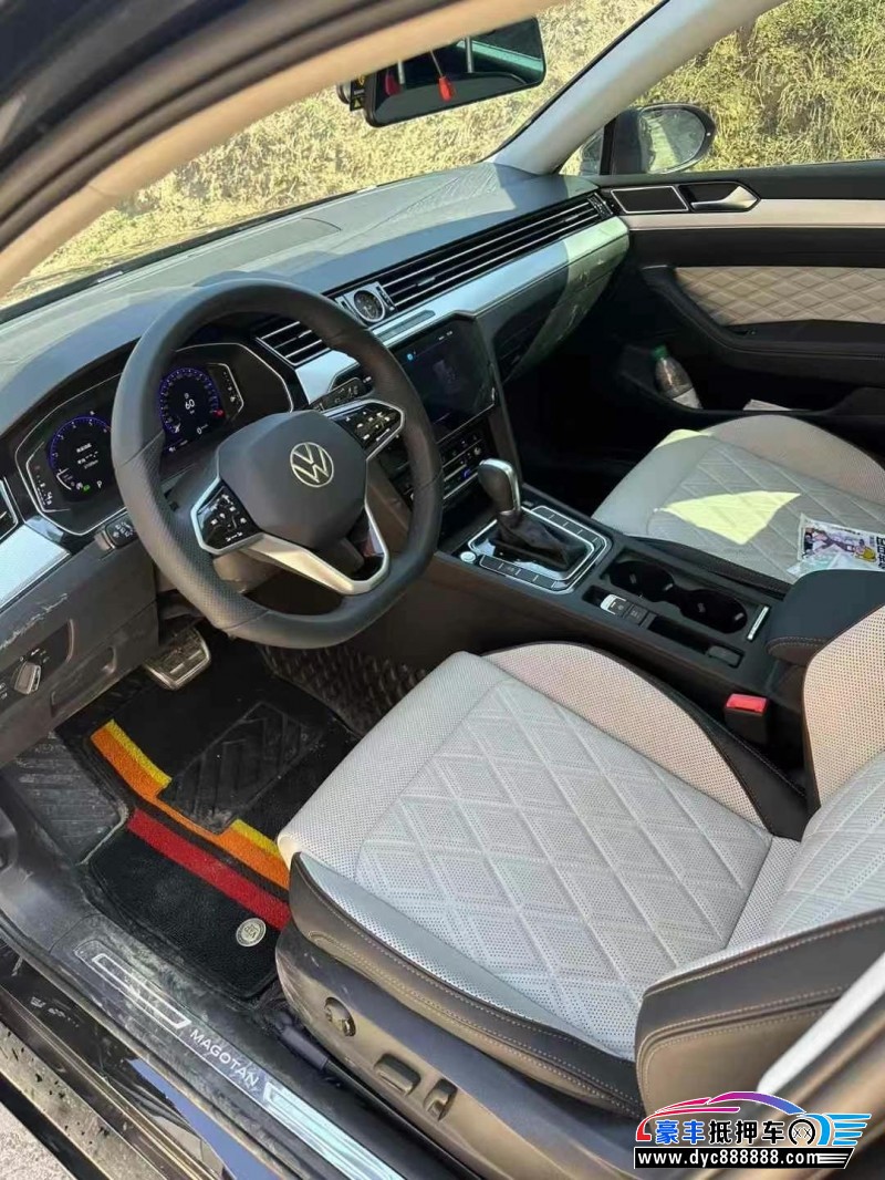 24年大众迈腾轿车抵押车出售