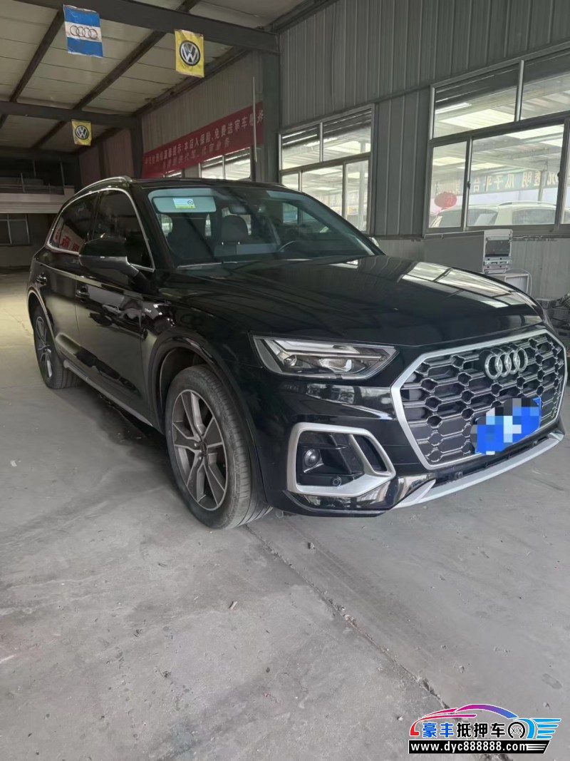 21年奥迪Q5轿车抵押车出售