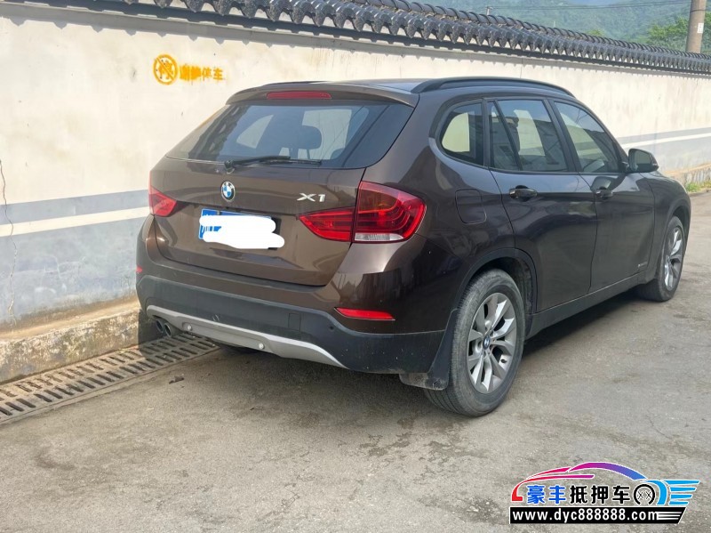 15年宝马X1轿车抵押车出售