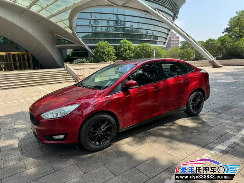 17年福特福克斯轿车抵押车出售