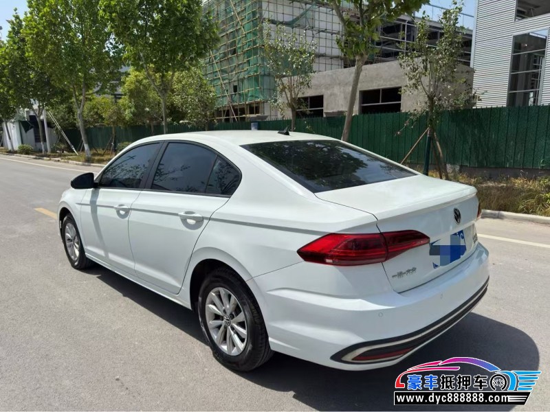 22年大众宝来轿车抵押车出售