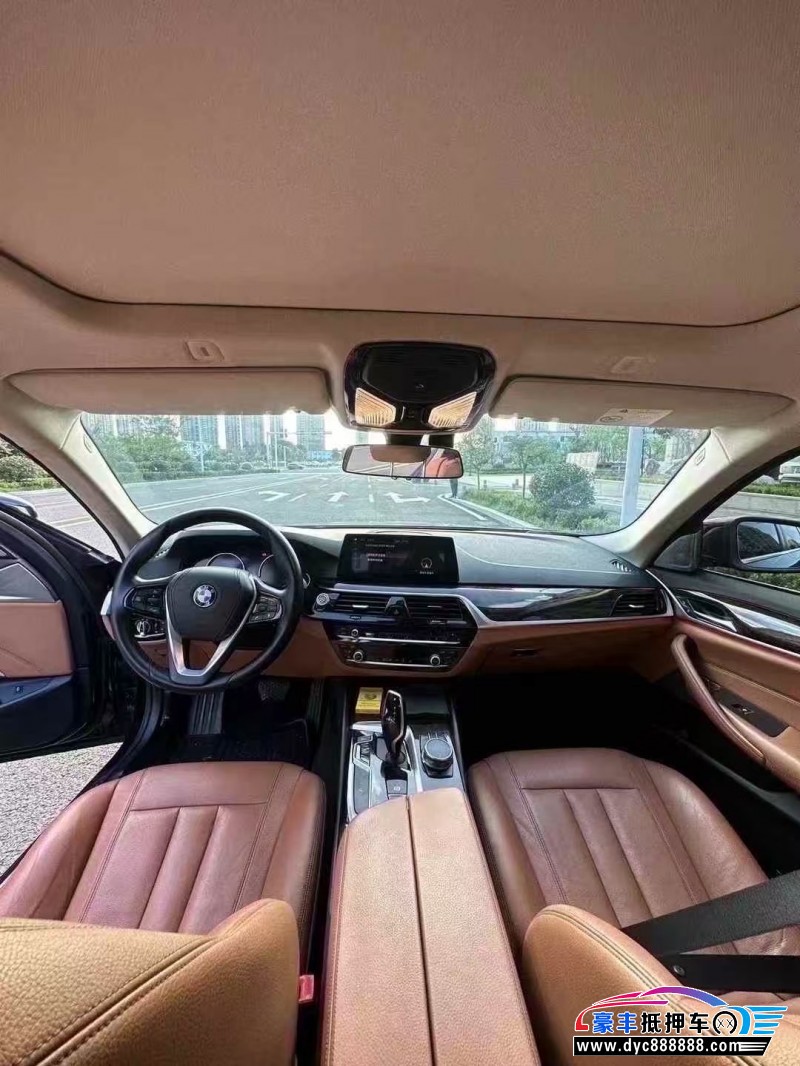 18年宝马5系轿车抵押车出售