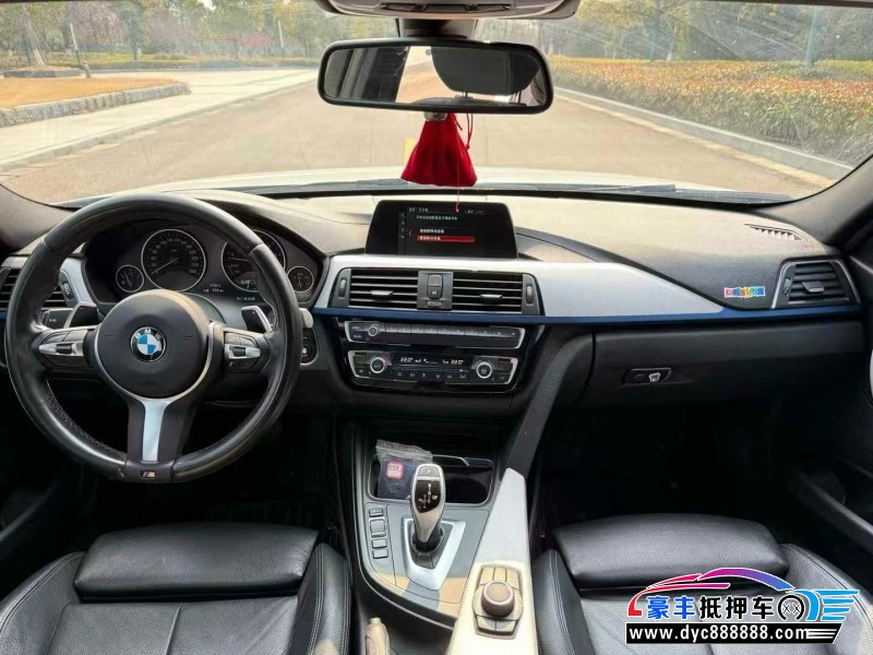 18年宝马3系轿车抵押车出售