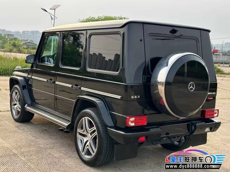 13年奔驰G轿车抵押车出售