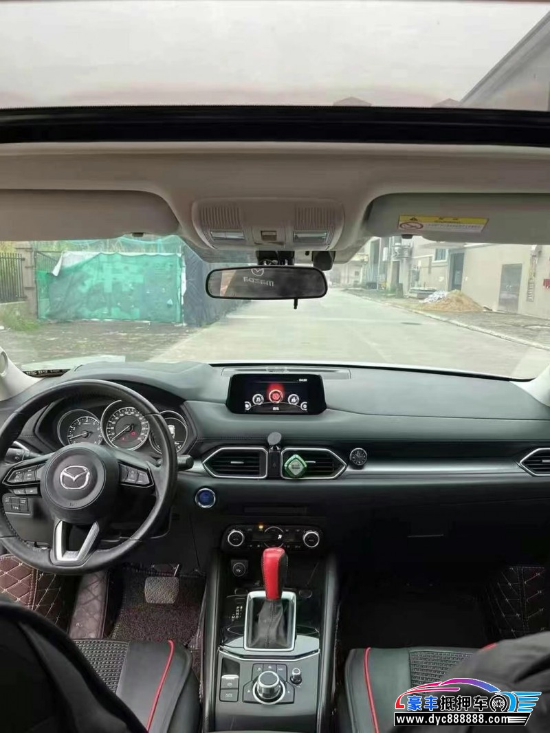 20年马自达CX-5轿车抵押车出售