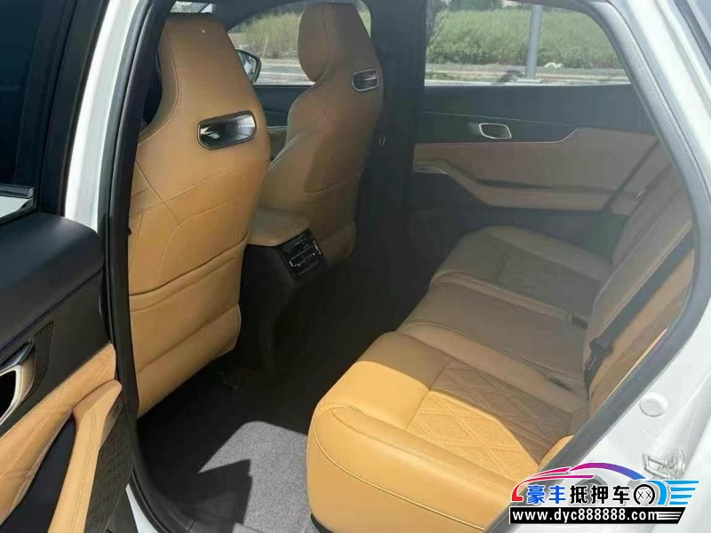 24年长安长安UNI轿车抵押车出售