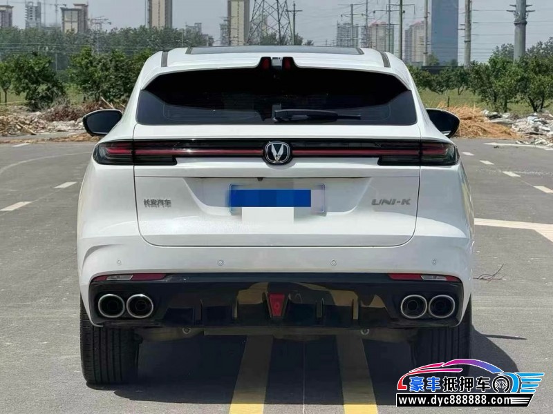 24年长安长安UNI轿车抵押车出售