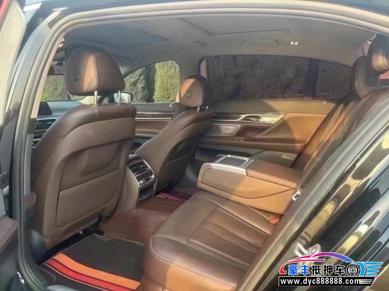 16年宝马7系轿车抵押车出售