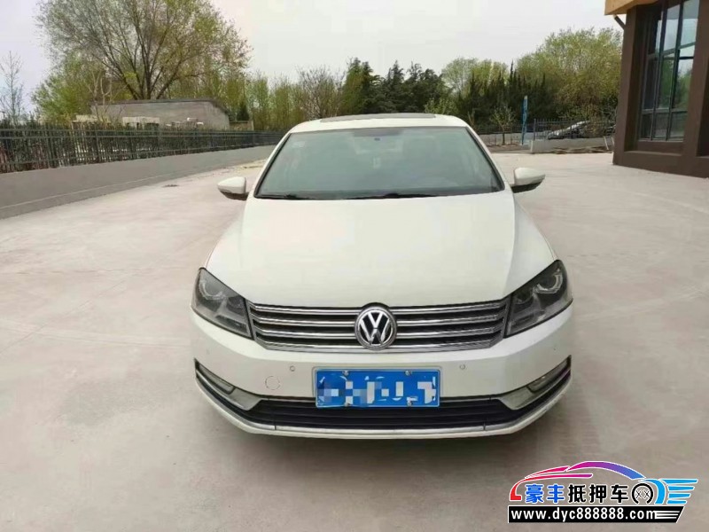 13年大众迈腾轿车抵押车出售