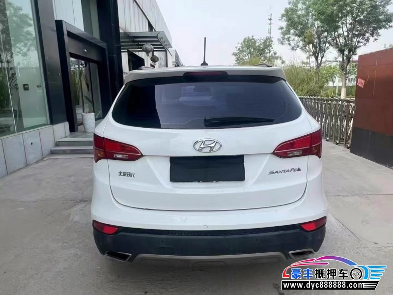 14年现代新胜达轿车抵押车出售