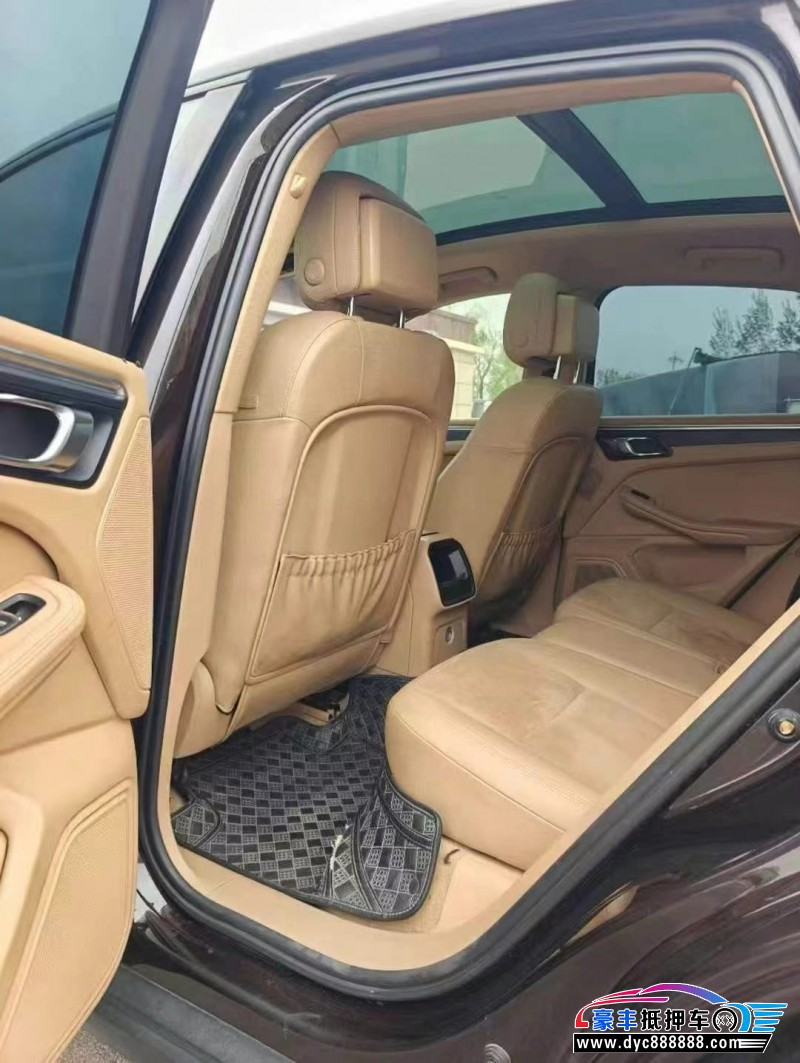 15年保时捷Macan迈凯轿车抵押车出售