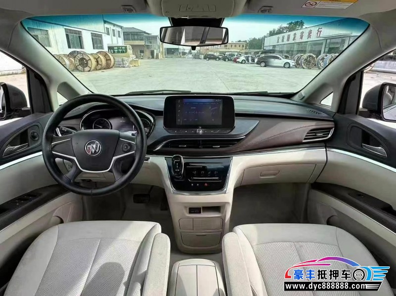 24年别克GL8轿车抵押车出售