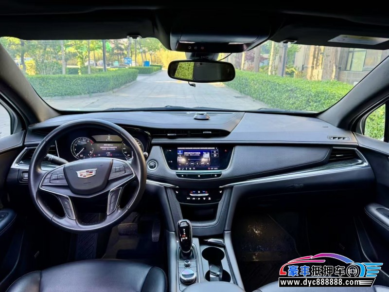 22年凯迪拉克XT5SUV抵押车出售