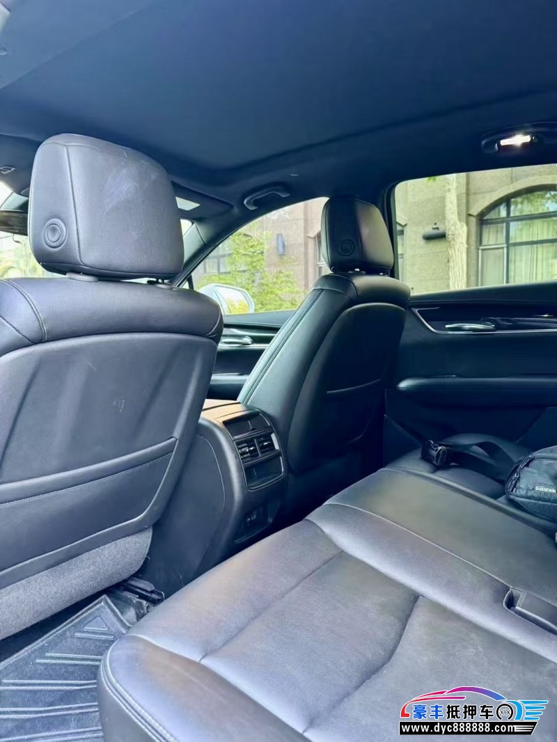 22年凯迪拉克XT5SUV抵押车出售