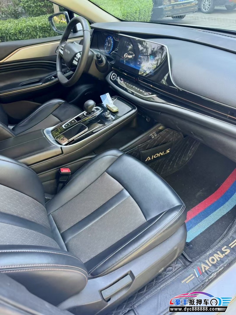 21年埃安魅S580轿车抵押车出售