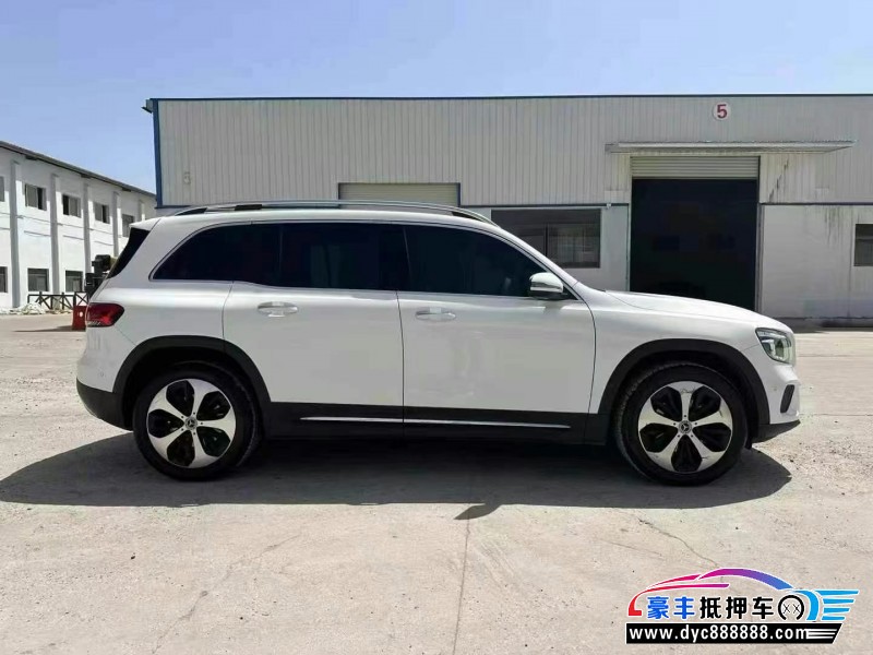 21年奔驰GLB轿车抵押车出售