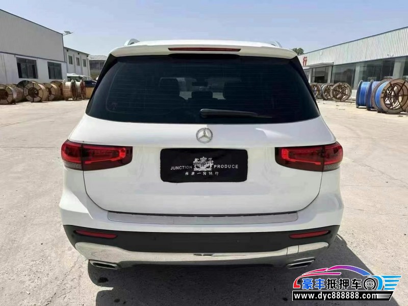 21年奔驰GLB轿车抵押车出售