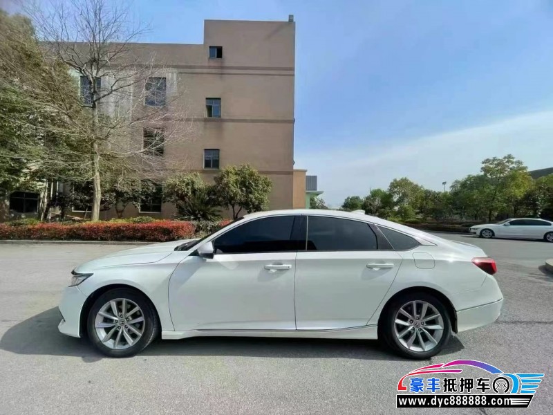 23年本田雅阁轿车抵押车出售