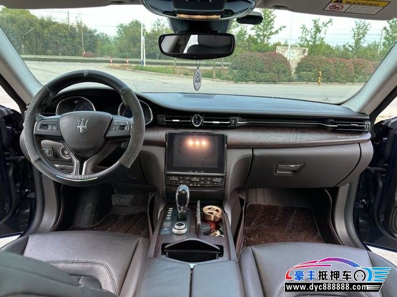 18年玛莎拉蒂总裁轿车抵押车出售