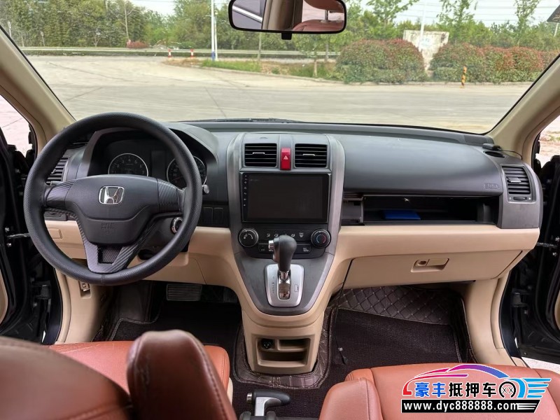 10年本田CR-V轿车抵押车出售