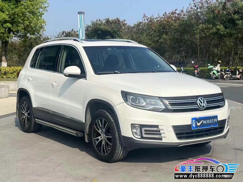 14年大众途观轿车抵押车出售