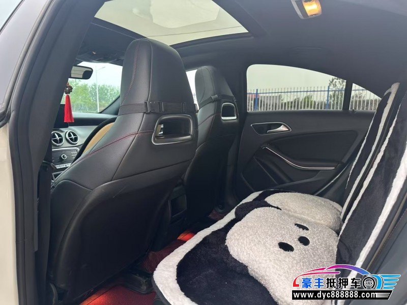 18年奔驰CLA轿车抵押车出售