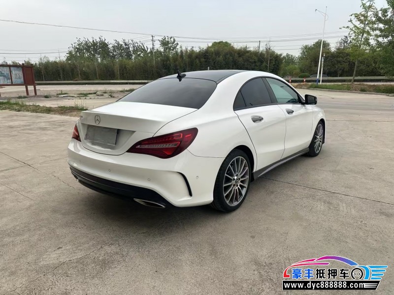 18年奔驰CLA轿车抵押车出售