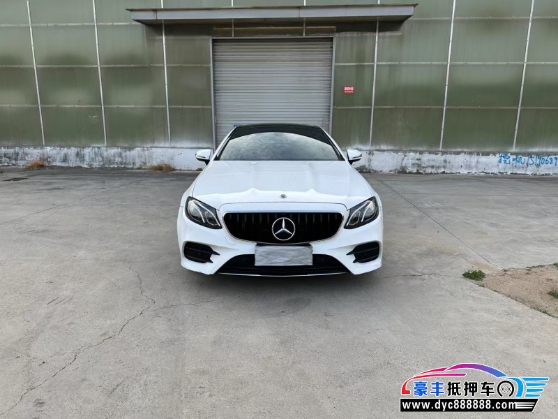 20年奔驰E轿车抵押车出售
