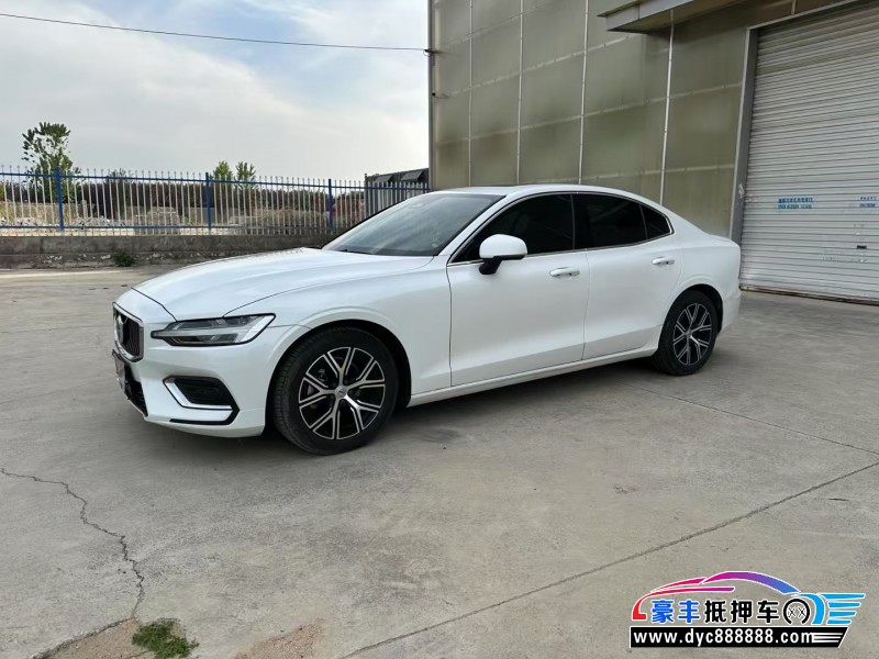 23年沃尔沃S60轿车抵押车出售