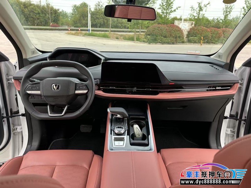 24年长安长安CS55轿车抵押车出售